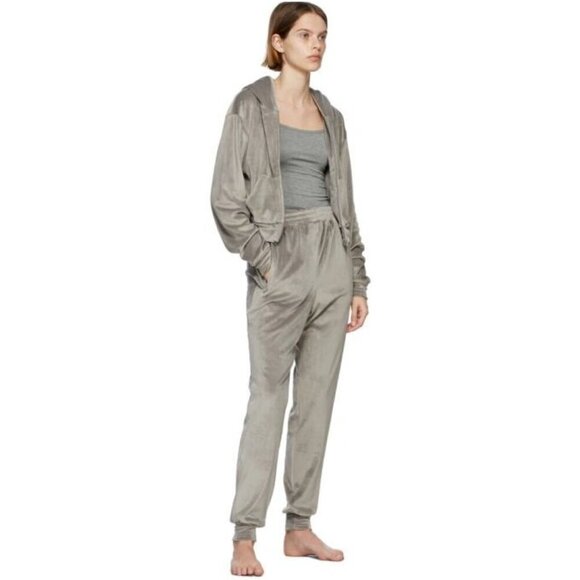 EUC Skims Velour Jogger Womens Size L Grey Lounger Athleisure Soft Zip Pocket Pa - Picture 4 of 11